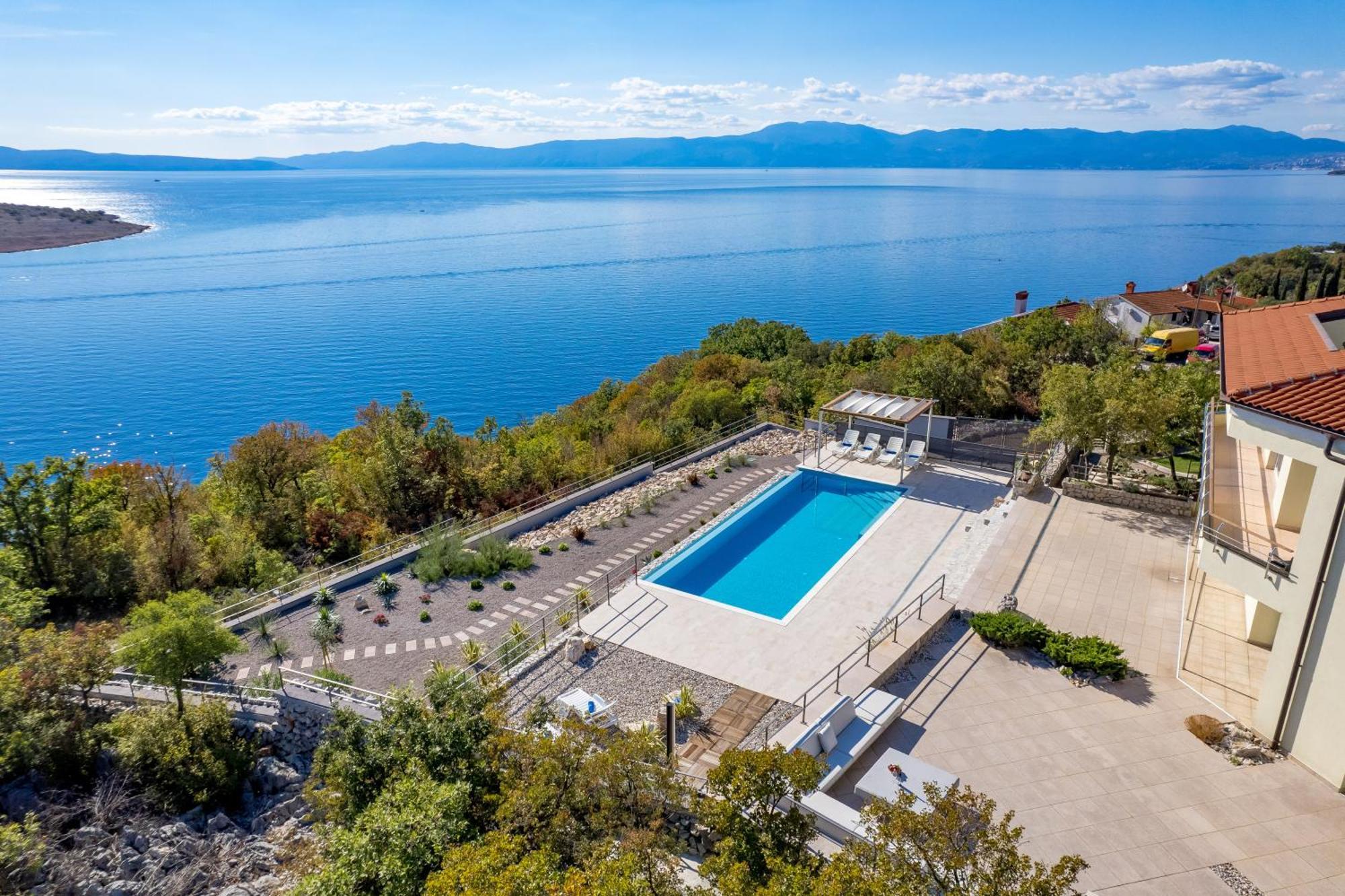 Luxury Villa Ostro With Pool & Krk Bridge View Kraljevica Dış mekan fotoğraf